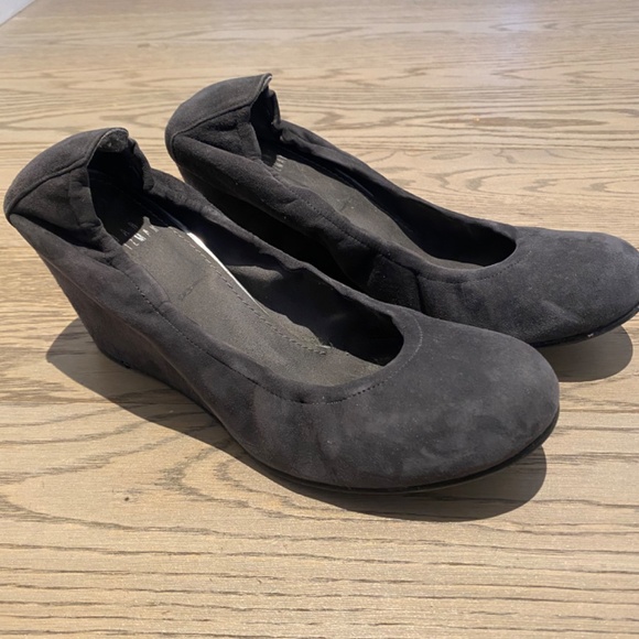 Stuart Weitzman Suede Wedges - Picture 5 of 5